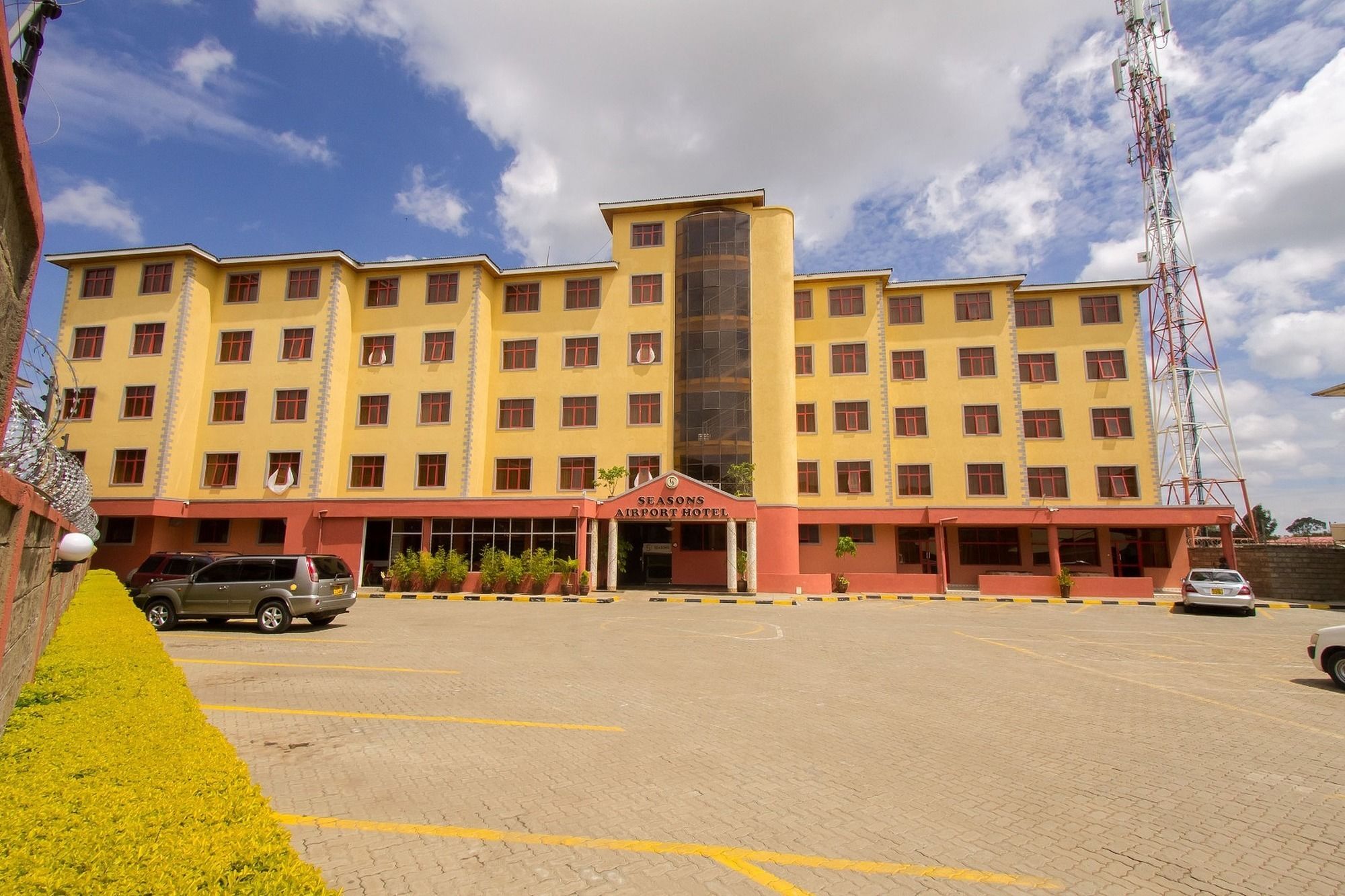 Airport Seasons Hotel Nairobi Eksteriør bilde